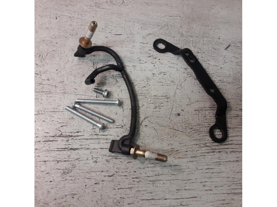 Vänster sida på Luftburk från en H-D Harley diverse -2010 motorcykel.