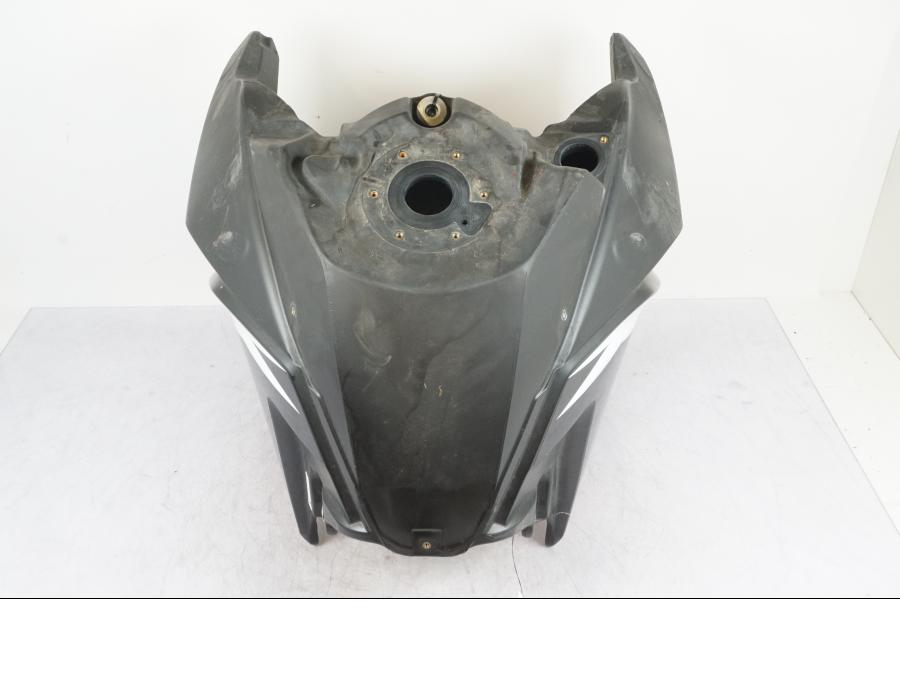 Extrabild6 på Bensintank från en KTM 1290 Super Adventure R -2018 motorcykel.