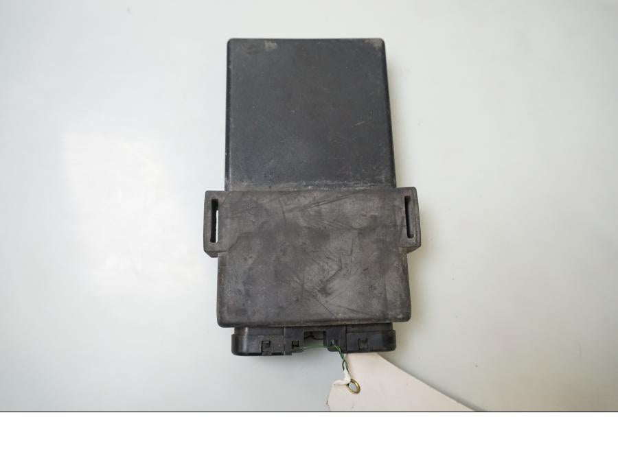 Baksidan på CDI / ECU från en Honda VTR 1000 F -1997 motorcykel.