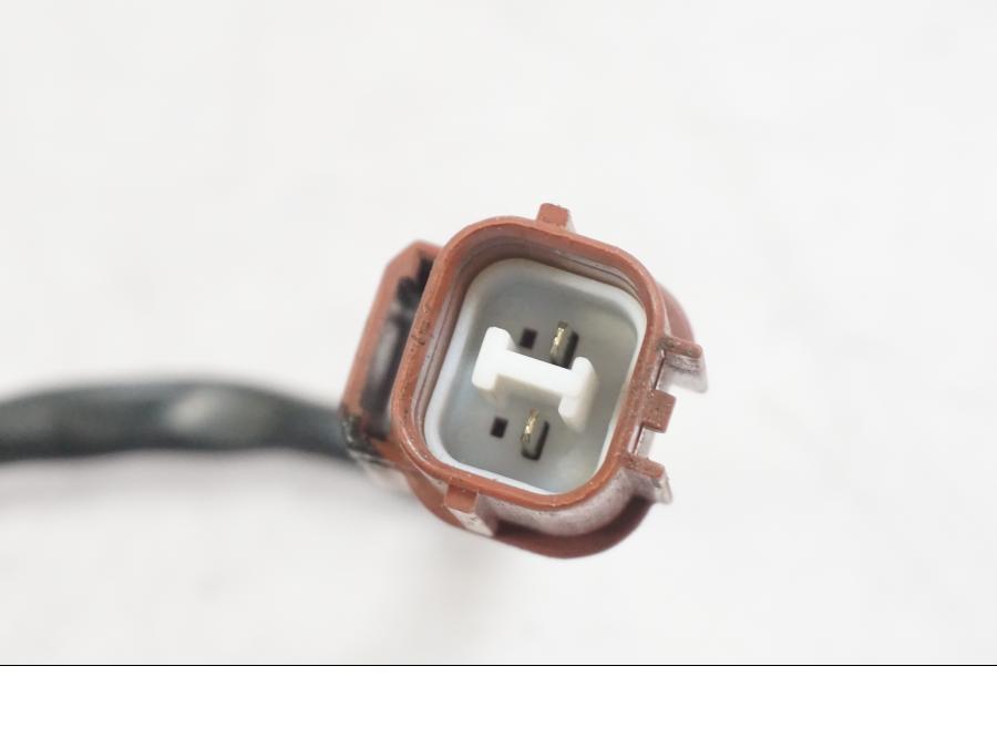 Snett uppifrån på Kamaxelsensor från en Kawasaki ZX-10R -2008 motorcykel.