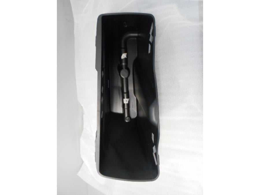 Snett uppifrån på Sidoväska från en H-D Street Glide FLHX -2010 motorcykel.