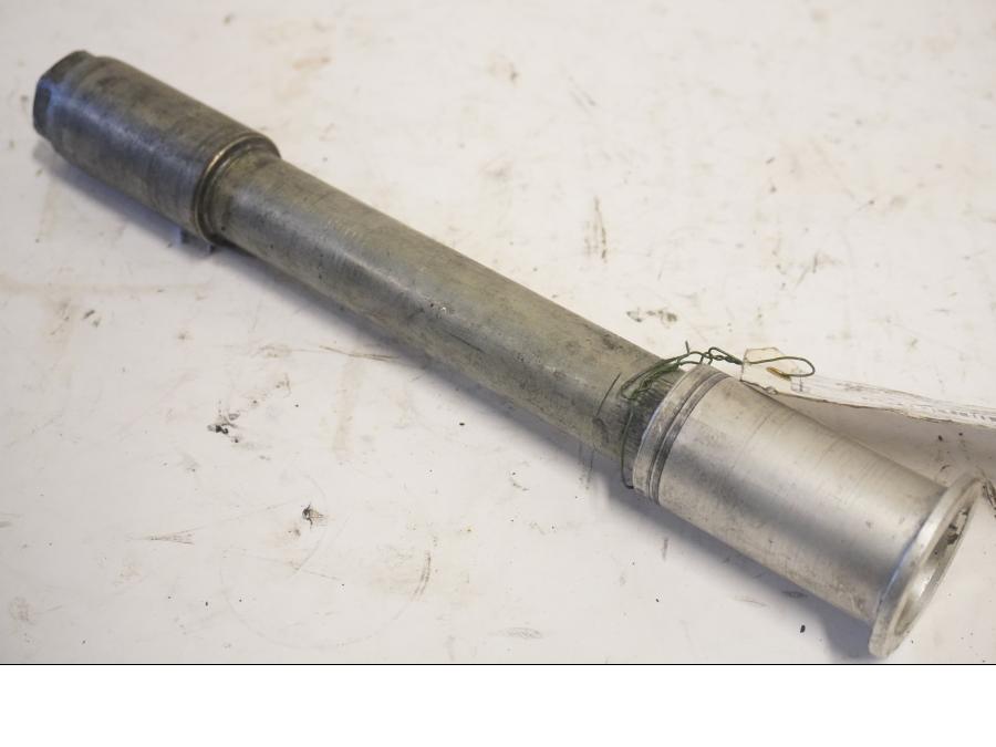 Framsidan på Axel från en Suzuki TL 1000 S -1997 motorcykel.