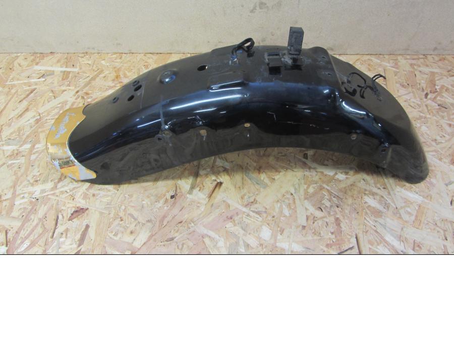 Höger sida på Bakskärm från en Suzuki VS 1400 -1993 motorcykel.