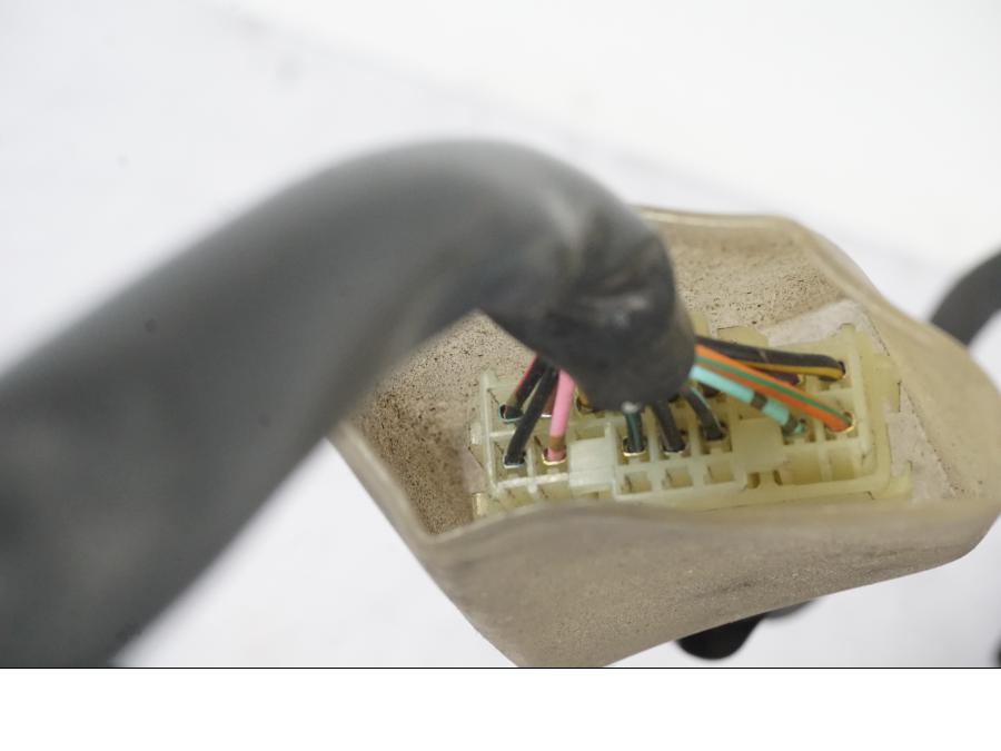 Extrabild2 på Kabelstam från en Suzuki GSX-R 750 -2007 motorcykel.