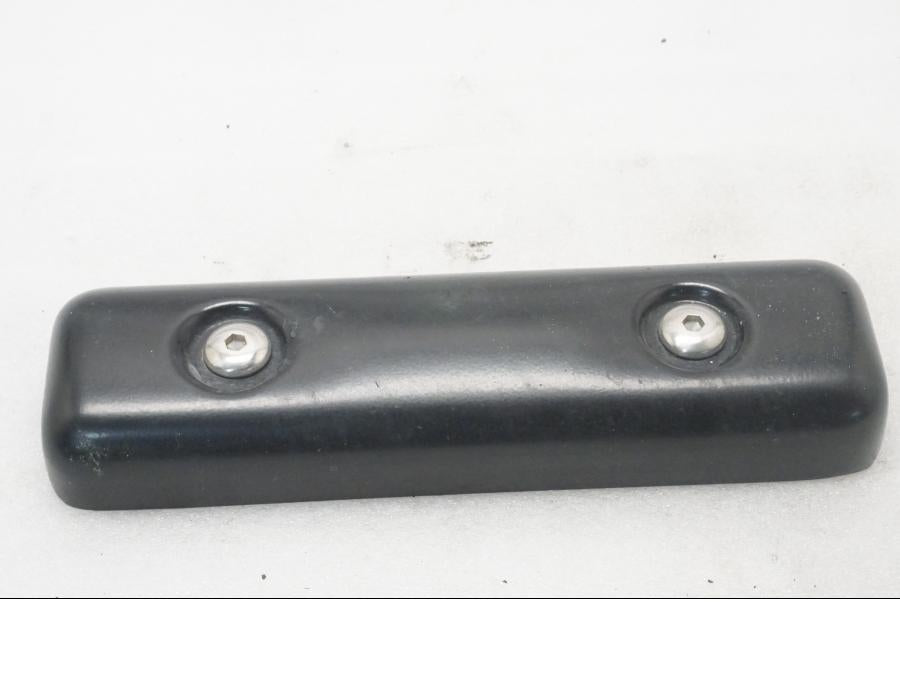 Baksidan på Vattenkylkåpa från en Triumph Legend TT -2000 motorcykel.