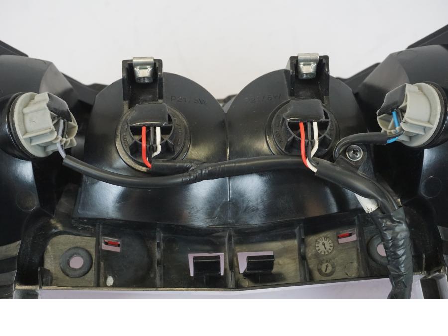 Extrabild2 på Baklampa från en Honda NT 700 -2008 motorcykel.