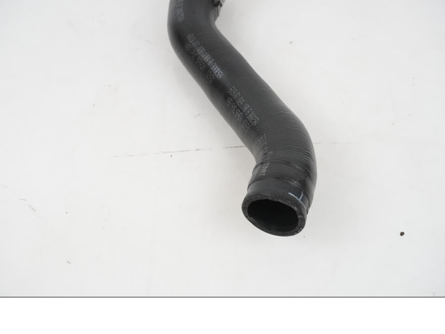 Höger sida på Oljelock från en KTM 1290 Super Adventure S -2022 motorcykel.