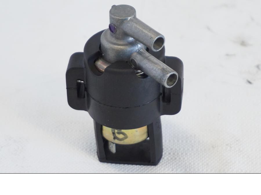 Snett uppifrån på Luftburksventil från en Kawasaki VN 1500 Mean Streak -2002 motorcykel.