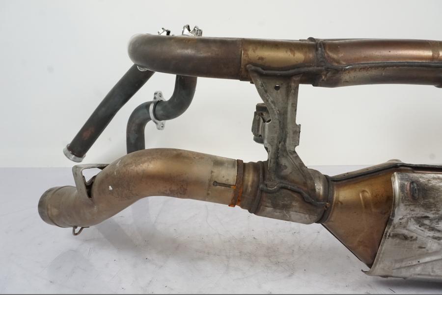 Extrabild3 på Grenrör från en Honda VFR 1200 -2010 motorcykel.