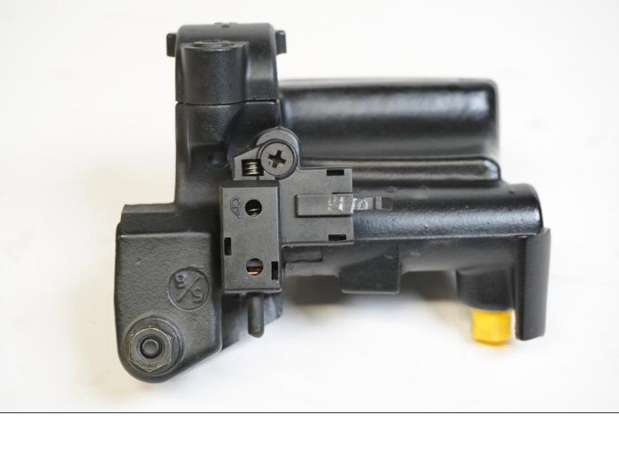 Höger sida på Kopplingshuvudcylinder från en Yamaha XJR 1300 -2000 motorcykel.