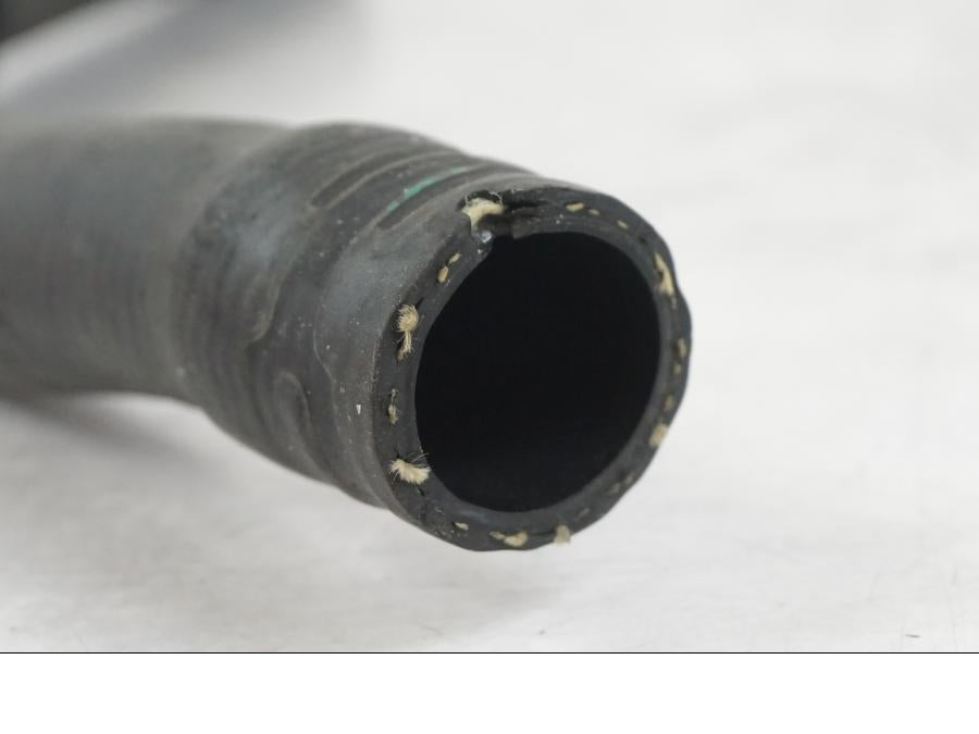 Extrabild2 på Vattenkyl Slang Set från en BMW R 1250 GS -2021 motorcykel.