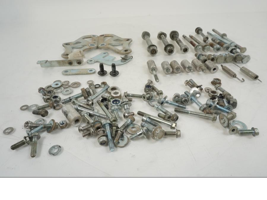 Extrabild1 på Skruv / Mutter etc från en AJP PR7 -2021 motorcykel.