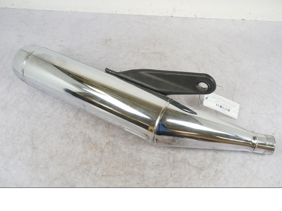 Snett nerifrån på Ljuddämpare Sport från en Ducati SPORT CLASSIC 1000 -2007 motorcykel.