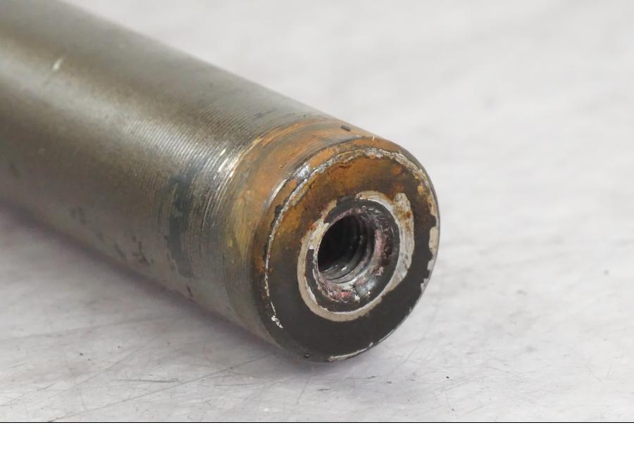 Extrabild2 på Styre från en Kawasaki ZX-6R -2006 motorcykel.