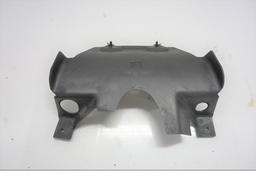 Baksidan på Värmeskydd från en Yamaha XVZ 1300 -1997 motorcykel.