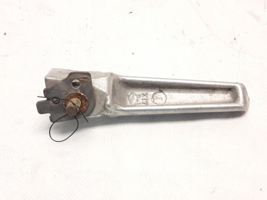 Baksidan på Fotpinne från en Honda CBR 600 -1997 motorcykel.