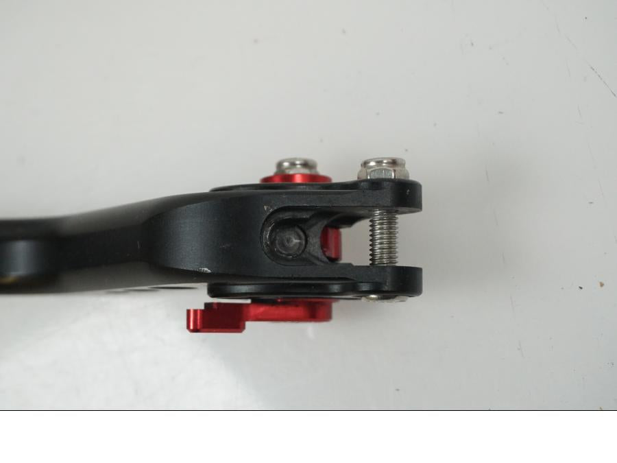 Extrabild6 pÄ Kopplingsgrepp frÄn en Kawasaki Z 900 -2019 motorcykel.