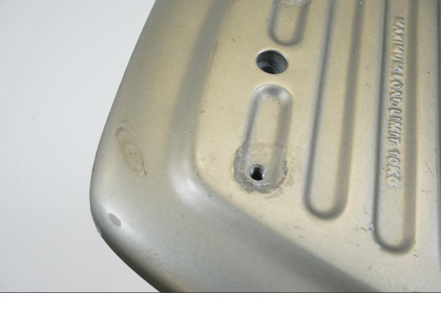 Extrabild2 på Pakethållare från en Cagiva Gran Canyon 900 ie -1998 motorcykel.