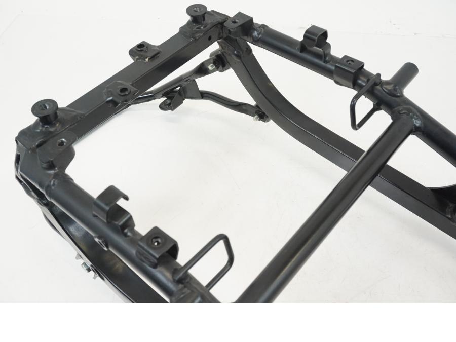 Extrabild5 på Bakram från en Suzuki GSX 1300 R -2017 motorcykel.