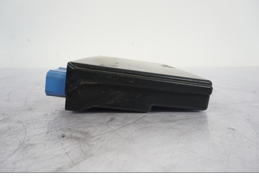 Snett uppifrån på CDI / ECU från en Honda VFR 1200 -2010 motorcykel.