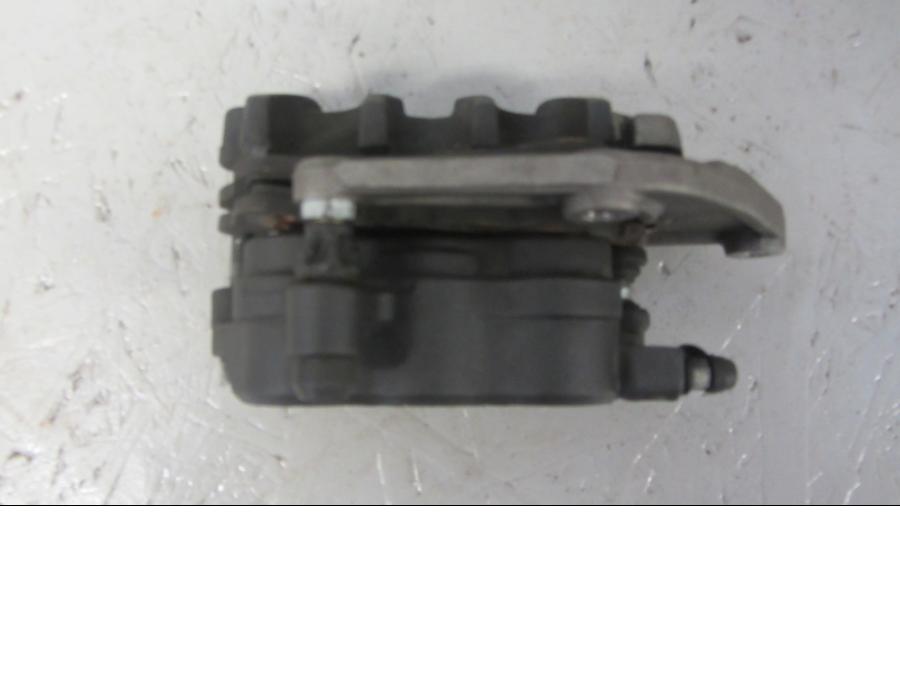 Vänster sida på Bromsok från en Honda CB 1000 R -2010 motorcykel.