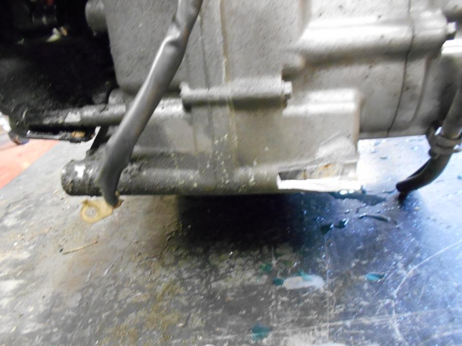 Extrabild2 på Motor från en Suzuki DL 650 -2013 motorcykel.