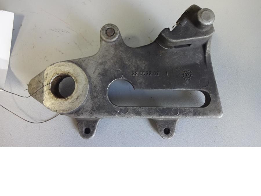 Baksidan på Bromsoksfäste från en Husaberg FS 650 E -2003 motorcykel.