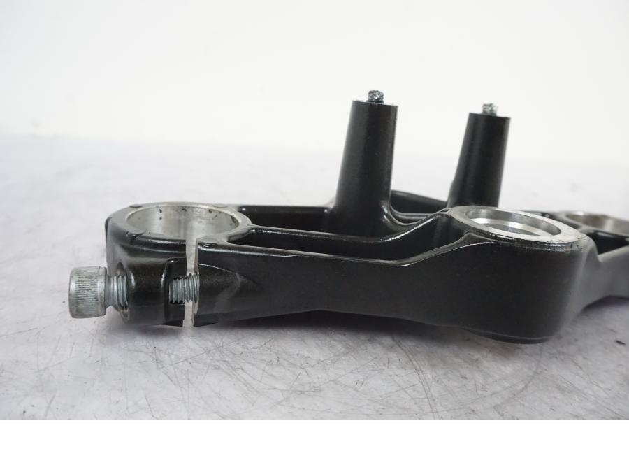 Extrabild1 på Gaffelkrona från en Yamaha YZF-R 125 -2008 motorcykel.