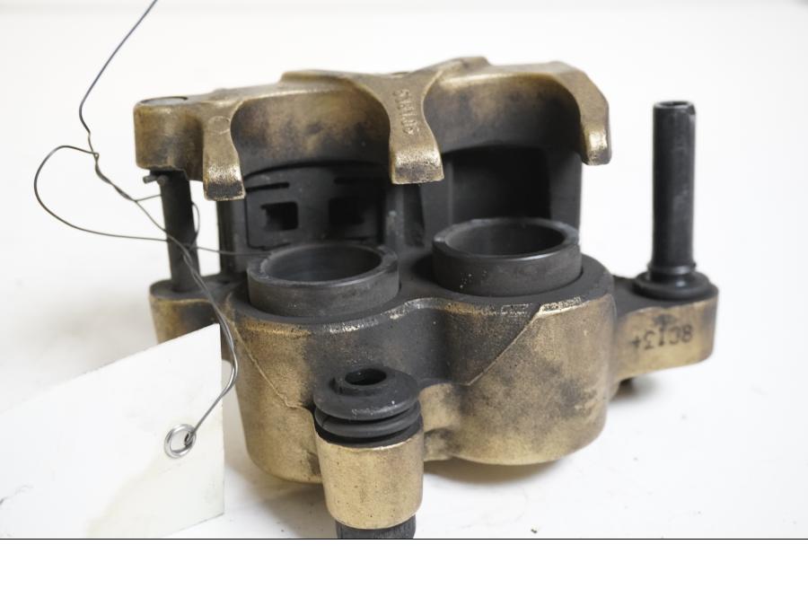 Höger sida på Bromsok från en Yamaha YZF-R 125 -2008 motorcykel.