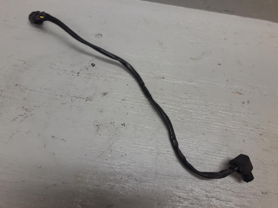 Framsidan på Hastighetsgivare från en Kawasaki ER-6N -2015 motorcykel.