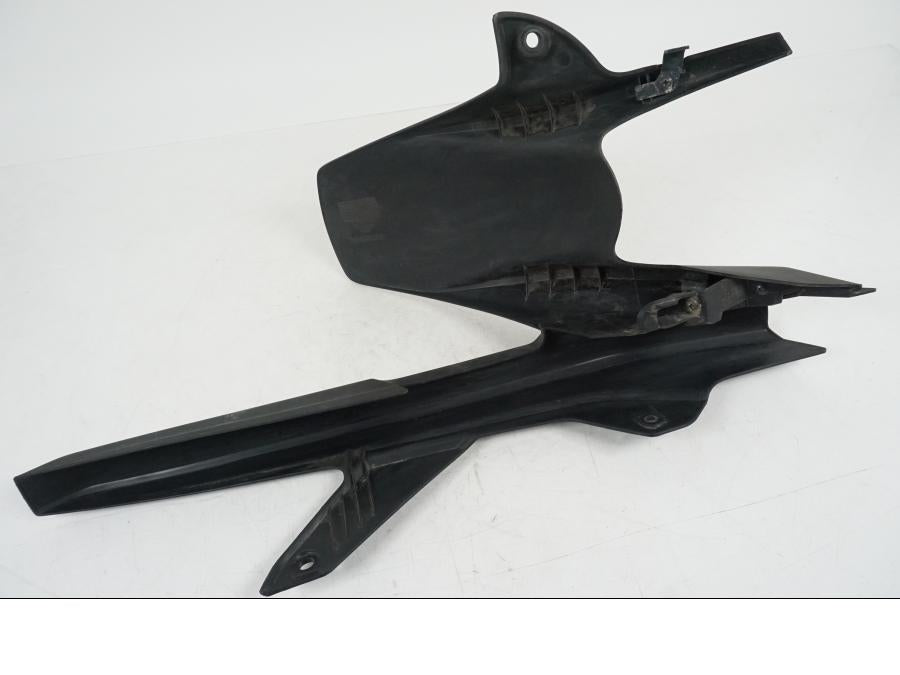 Extrabild1 på Svingskärm från en Honda CB 650 F Hornet -2017 motorcykel.