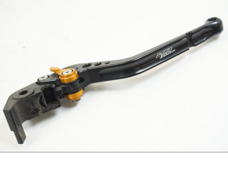 Extrabild5 på Broms och kopplingsgrepp från en Ducati Streetfighter S -2011 motorcykel.