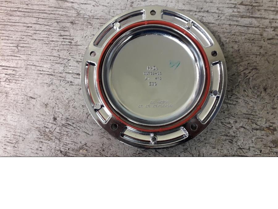 Baksidan på Kopplingskåpa från en H-D Fat Boy -2018 motorcykel.