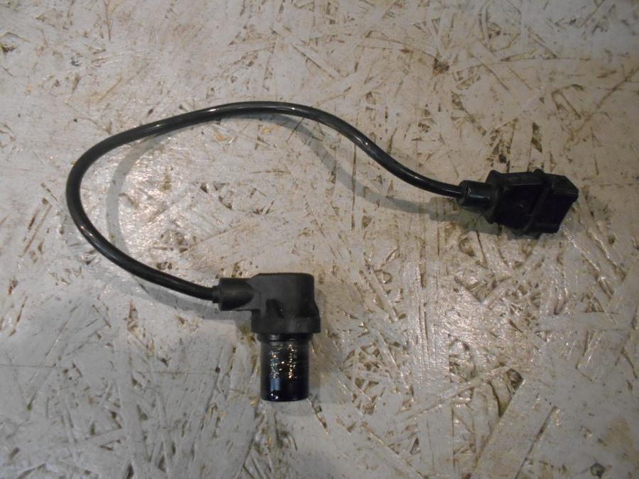 Framsidan på Vevaxelsensor från en Ducati 848 -2013 motorcykel.