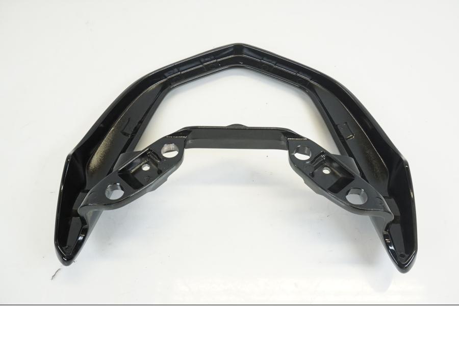 VÀnster sida pÄ Passagerarhandtag frÄn en Yamaha N-MAX125 -2021 motorcykel.