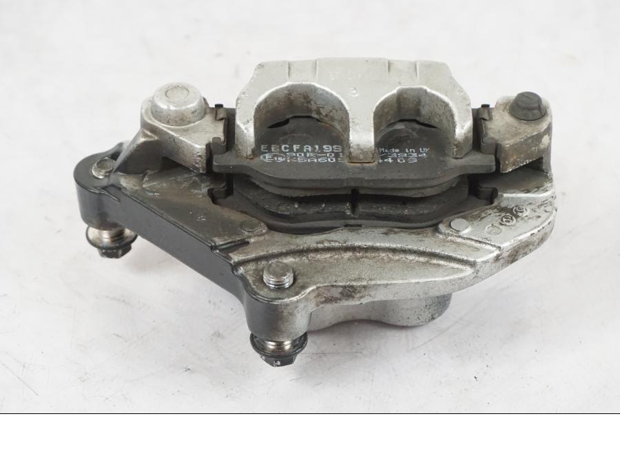 Vänster sida på Bromsok från en Yamaha XVS 1100 -2000 motorcykel.