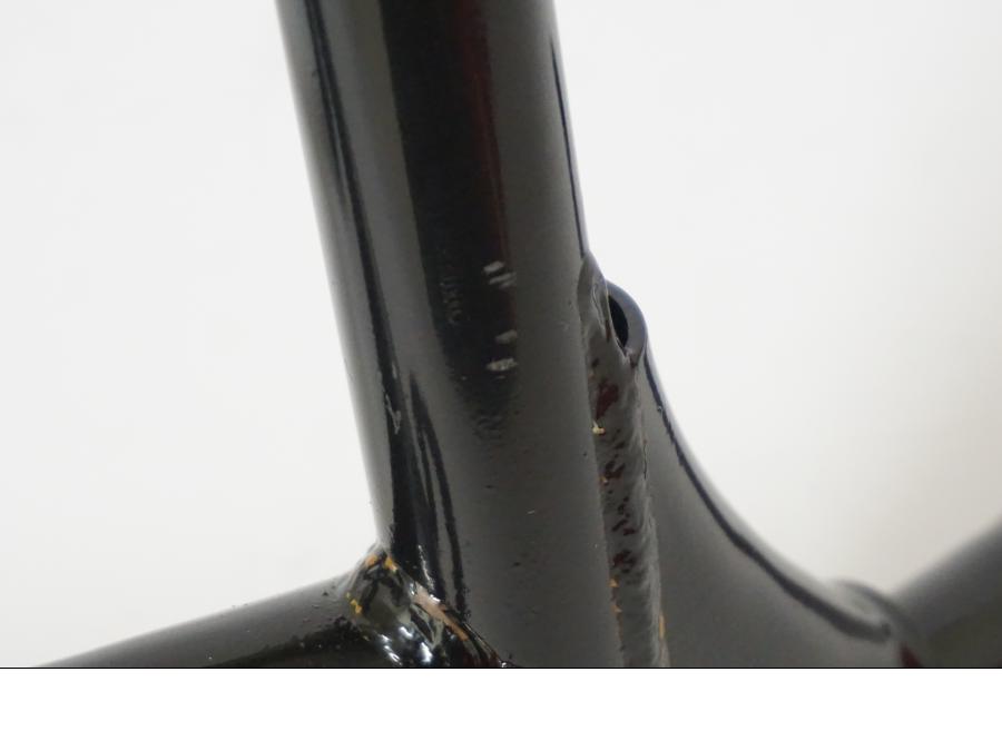 Extrabild2 på Centralstöd från en Honda VFR 800 -2001 motorcykel.