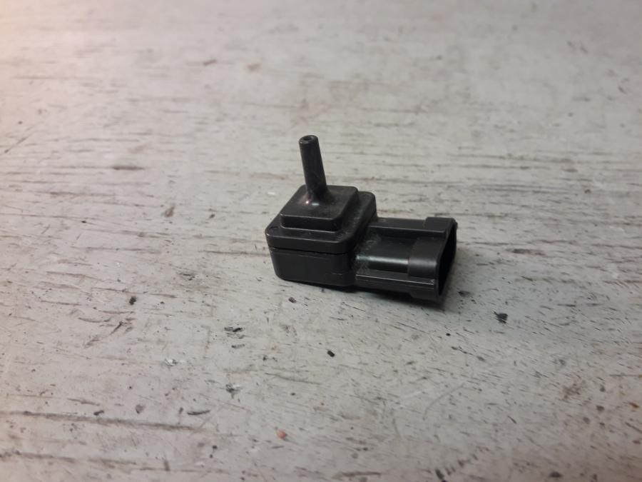 Framsidan på Mapsensor från en KTM 1290 Super Duke -2016 motorcykel.