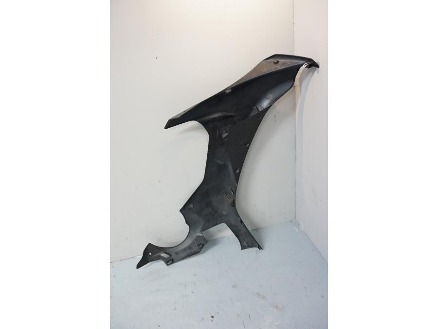 Höger sida på Sidkåpa från en Yamaha YZF 1000 R1 -2017 motorcykel.