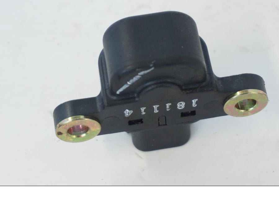 Extrabild2 på Tilt Sensor från en Kymco Agility 125 -2019 scooter.