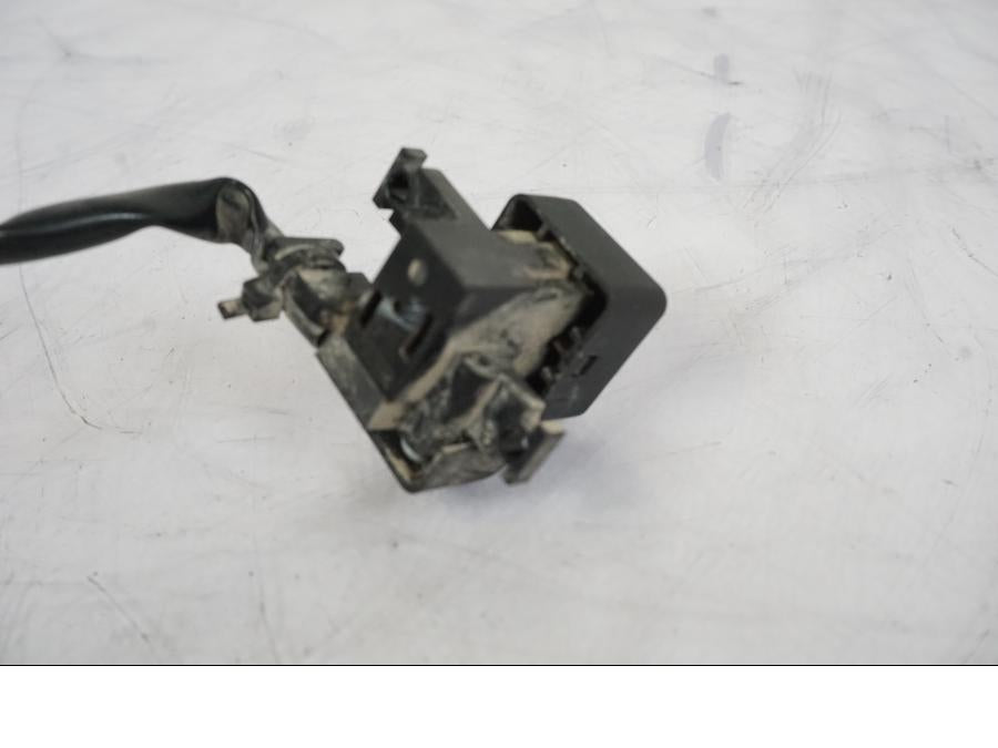 Vänster sida på ABS reglage från en Honda CRF 1000 Africa Twin -2016 motorcykel.