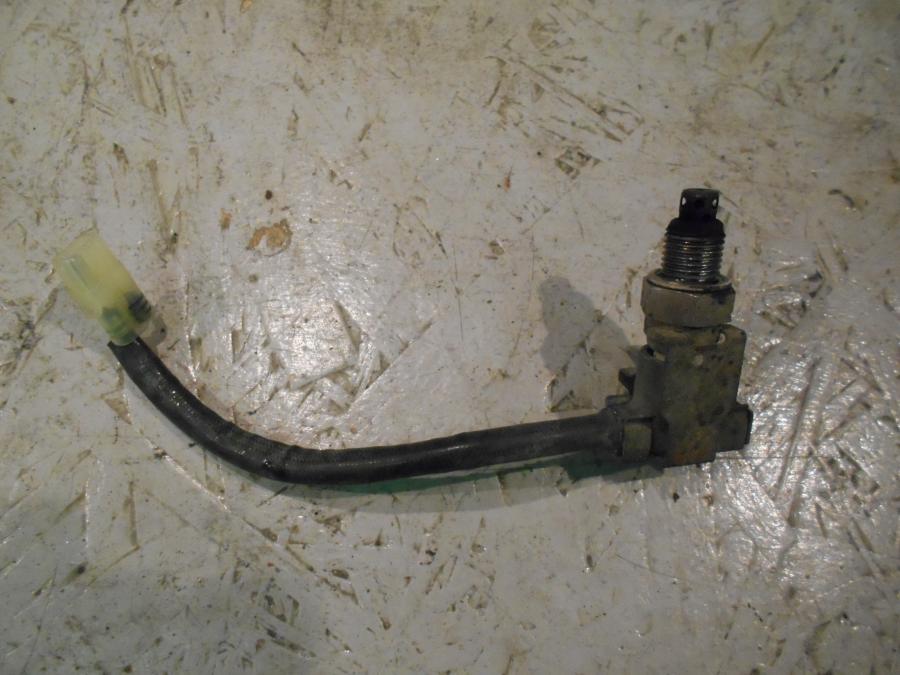 Framsidan på Lambdasond från en Honda CBR 125 R -2007 motorcykel.