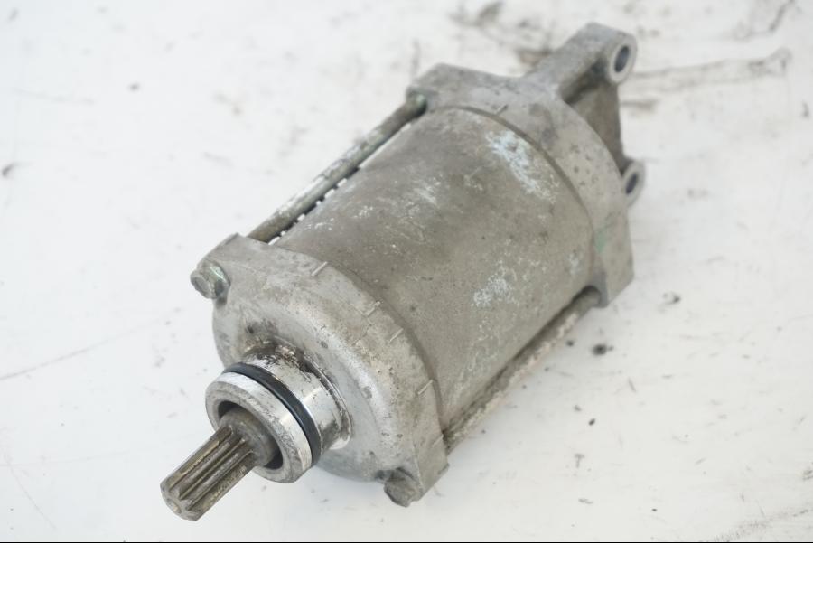 Extrabild1 på Startmotor från en Honda SH 300 A -2011 scooter.