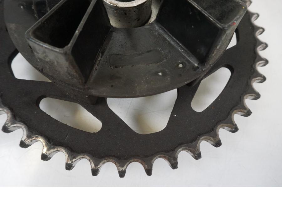 Extrabild2 på Drevfäste från en BMW S 1000 R -2019 motorcykel.