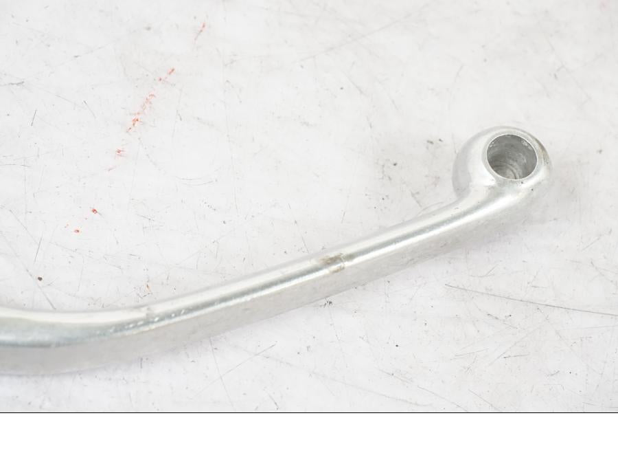 Snett nerifrån på Kopplingsgrepp från en Honda CBR 1000 F -1989 motorcykel.