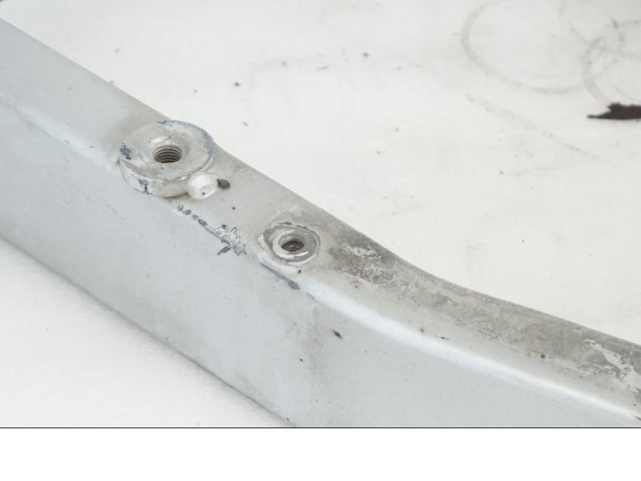 Snett uppifrån på Sving från en Yamaha TDM 850 -1998 motorcykel.