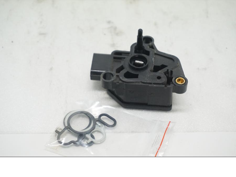 Baksidan på TPS från en Honda CBR 500 R -2013 motorcykel.