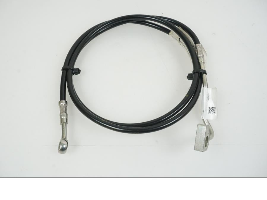 Baksidan på Bromsslang från en H-D Street Glide FLHX -2019 motorcykel.