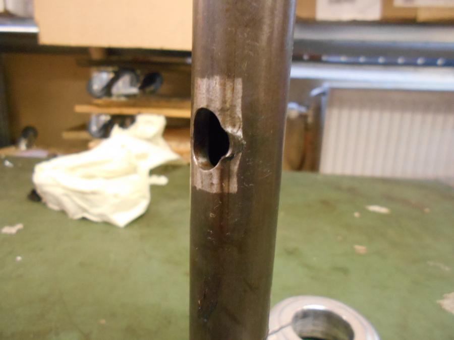 Snett uppifrån på Gaffelkrona från en Triumph Speedmaster -2010 motorcykel.