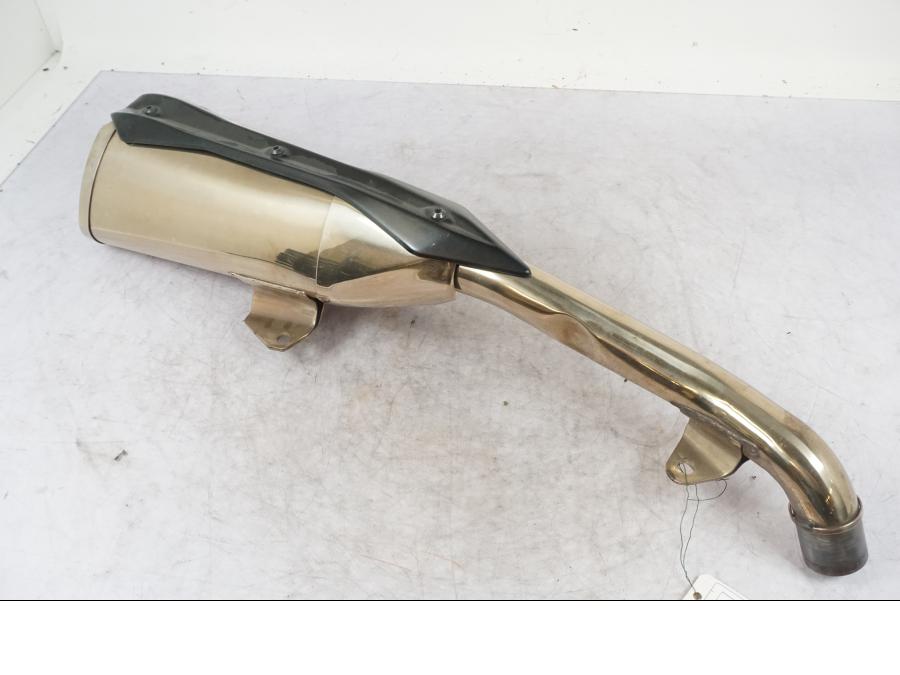 Snett uppifrån på Ljuddämpare från en Kawasaki Z 1000 -2008 motorcykel.